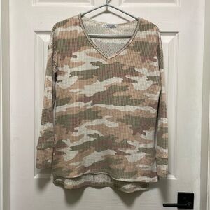 DEX | Pastel |Pink/Brown/White |Long Sleeve |Waffle |V Neck |Camo |Shirt |Size S